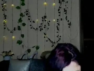 Chaturbate Live Sex Cam of muse_kity_jeneva