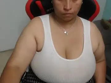 Chaturbate Free Porn Cam of pareja_explosivasexx