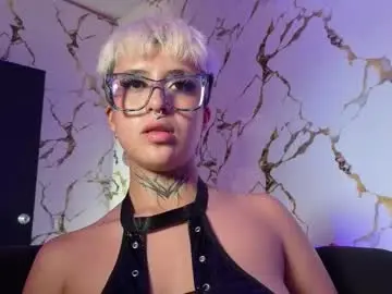 Chaturbate Free Porn Cam of rebeka_baker