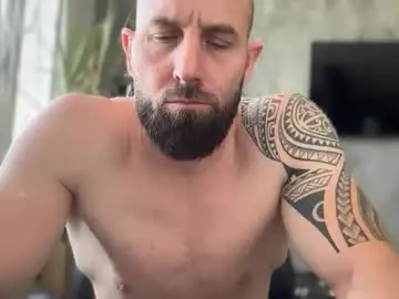 Chaturbate Free Live Porn of tommyx01