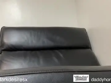 Chaturbate Free Porn Cam of daddyhorsecock99