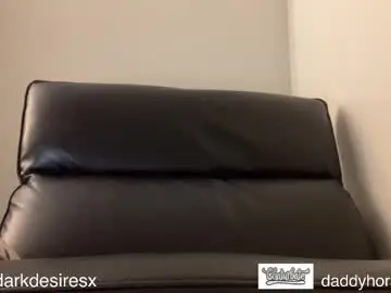 Chaturbate Sex Cam of daddyhorsecock99