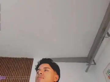 Chaturbate Watch Live Sex Cams of liam_colliins