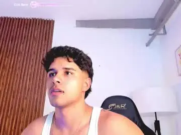 Chaturbate Watch Live Sex Cams of liam_colliins
