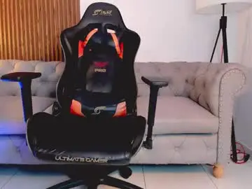 Chaturbate Live Sex Cam of liam_colliins