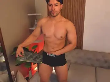 Chaturbate Free Porn Cam of liam_colliins
