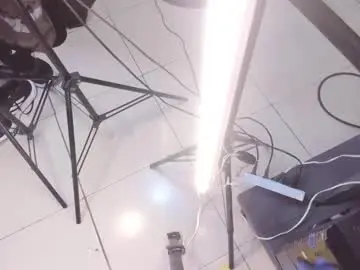 Chaturbate Live Sex Cam of liam_colliins