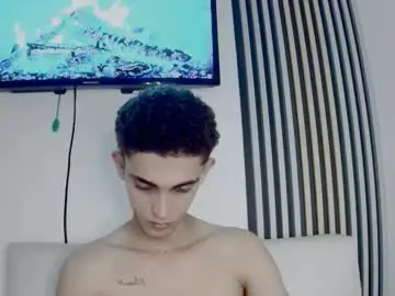 Chaturbate Adult Webcam of nathan_shimmer