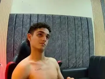Chaturbate Adult Webcam of nathan_shimmer