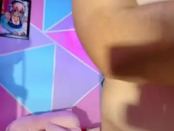 Chaturbate Adult Webcams of aaron_antonella_mds