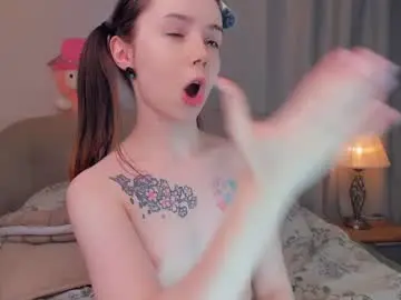 Chaturbate Adult Video Chat of glowhub_