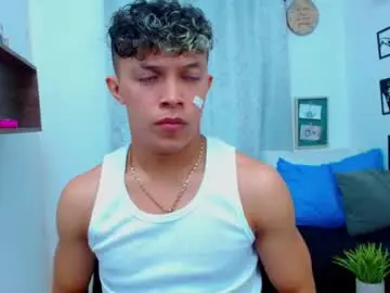 Chaturbate Free Porn Cam of lucas_luxx1