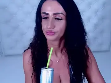 Chaturbate Adult Video Chat of medeeabee