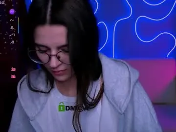 Chaturbate Sex Chat of silvia_queen1