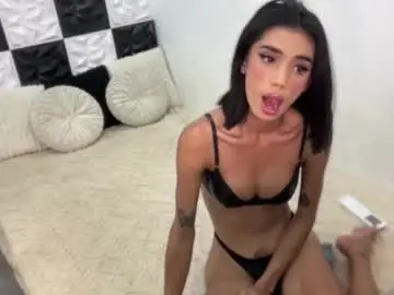 Chaturbate Nude Webcam of trixieemerald