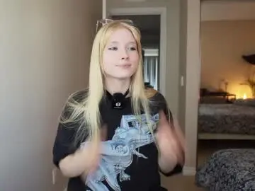 Chaturbate Sex Cam of bestblondiiecb