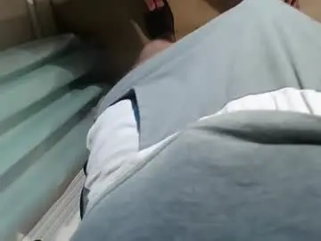 Chaturbate Free Porn Cam of bjguyhugecock