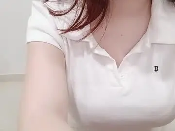 Chaturbate Live Sex Cam of chillylove