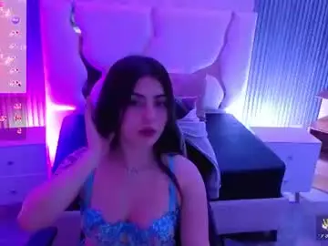 Chaturbate Live Sex Cam of dahia_tay