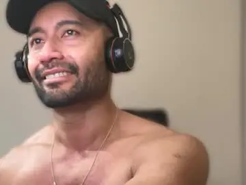 Chaturbate Live Sex Cam of lordcalepecs