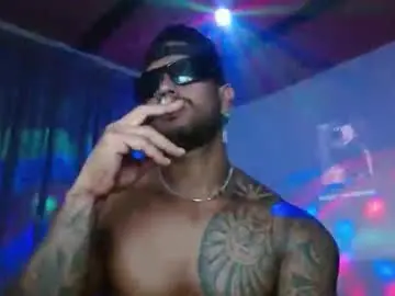 Chaturbate Sex Cam of manolofitt