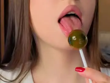 Chaturbate Free Live Porn of milaice