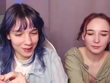 Chaturbate Live Sex Cam of robin_yours