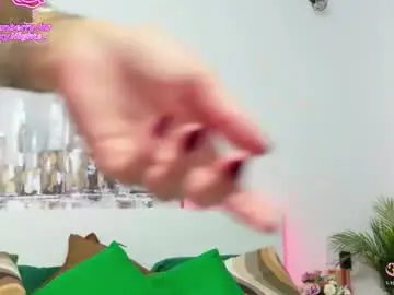 Chaturbate Free Live Porn of zoey_marye