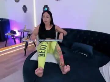 Chaturbate Free Porn Cam of mia_davis__