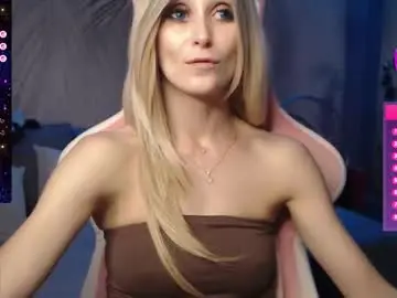 Chaturbate Live Sex Cam of strongalice