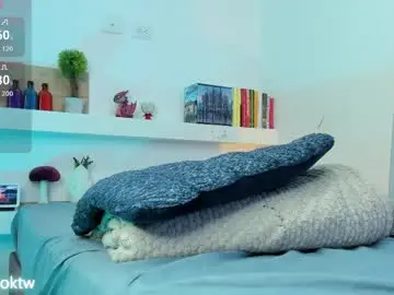 Chaturbate Live Sex Cam of ireliaboy