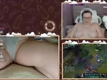 Chaturbate Live Sex Cam of ithuriella
