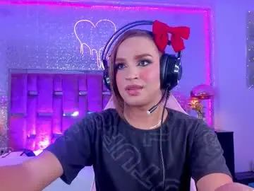 Chaturbate Watch Live Sex Cams of kylievictoria_