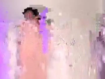 Chaturbate Sex Cam of adler800354
