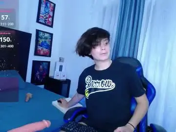 Chaturbate Adult Video Chat of andyboy_19