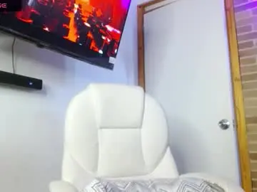 Chaturbate Best live sex cam show of helenacyruss666