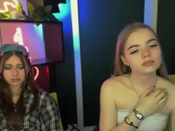 Chaturbate Watch Live Sex Cams of maddy_moah