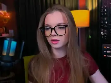 Chaturbate Nude Webcam of maddy_moah