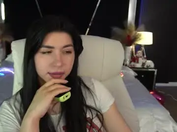 Chaturbate Best live sex cam show of emilycandys