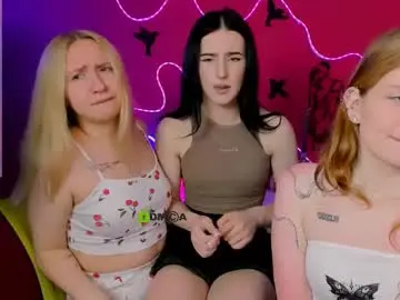 Chaturbate Live Sex Cam of eva_drive