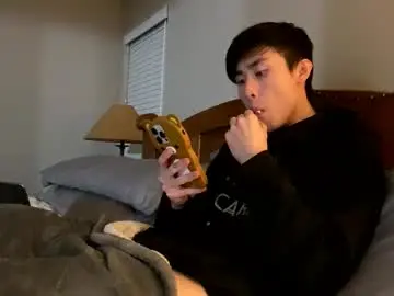 Chaturbate Free Porn Cam of hottiewithabody101