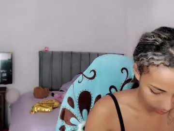 Chaturbate Sex Cam of linda_brown_1