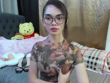 Chaturbate Free Porn Cam of naughty_emmats