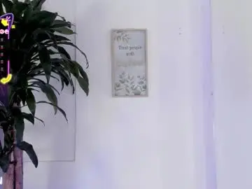 Chaturbate Live Porn of yumii_sweetgirl