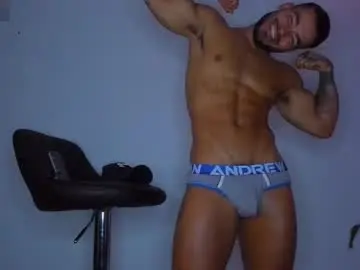Chaturbate Sex Cam of alexander_martines