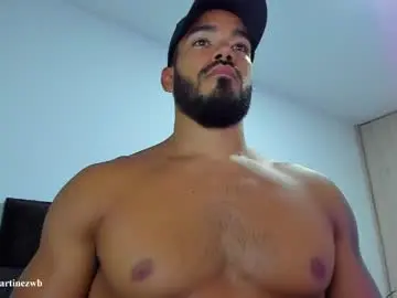 Chaturbate Live Sex Cam of alexander_martines