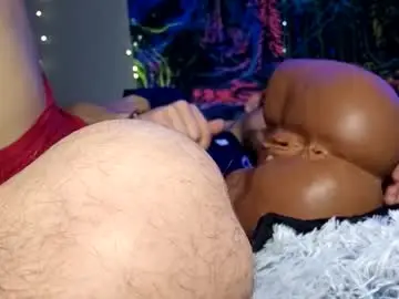 Chaturbate Watch Live Sex Cams of bigwhitecock_liam