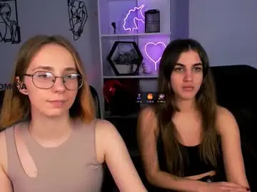 Chaturbate Sex Cam of charlie_bonsie