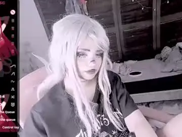 Chaturbate Sex Cam of honeyapplealaska