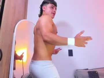 Chaturbate Live Porn of lucadior